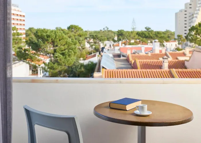 蒙蒂戈杜尊贵公寓